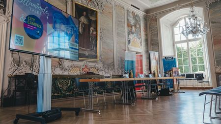 City Campus trifft Illuminale 2025: Wissenschaft und Lichtkunst im Herzen von Trier