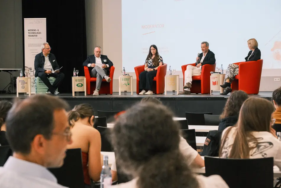 Podiumsdiskussion Forschungstag 2025 Hochschule Trier Umwelt-Campus